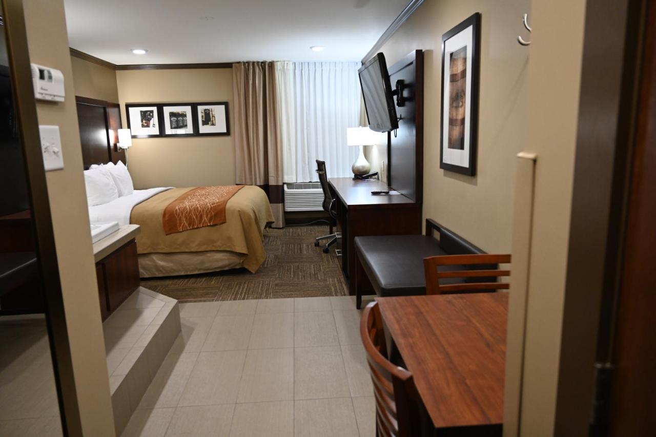 Giles Hotel Inn And Suites Pulaski Zewnętrze zdjęcie